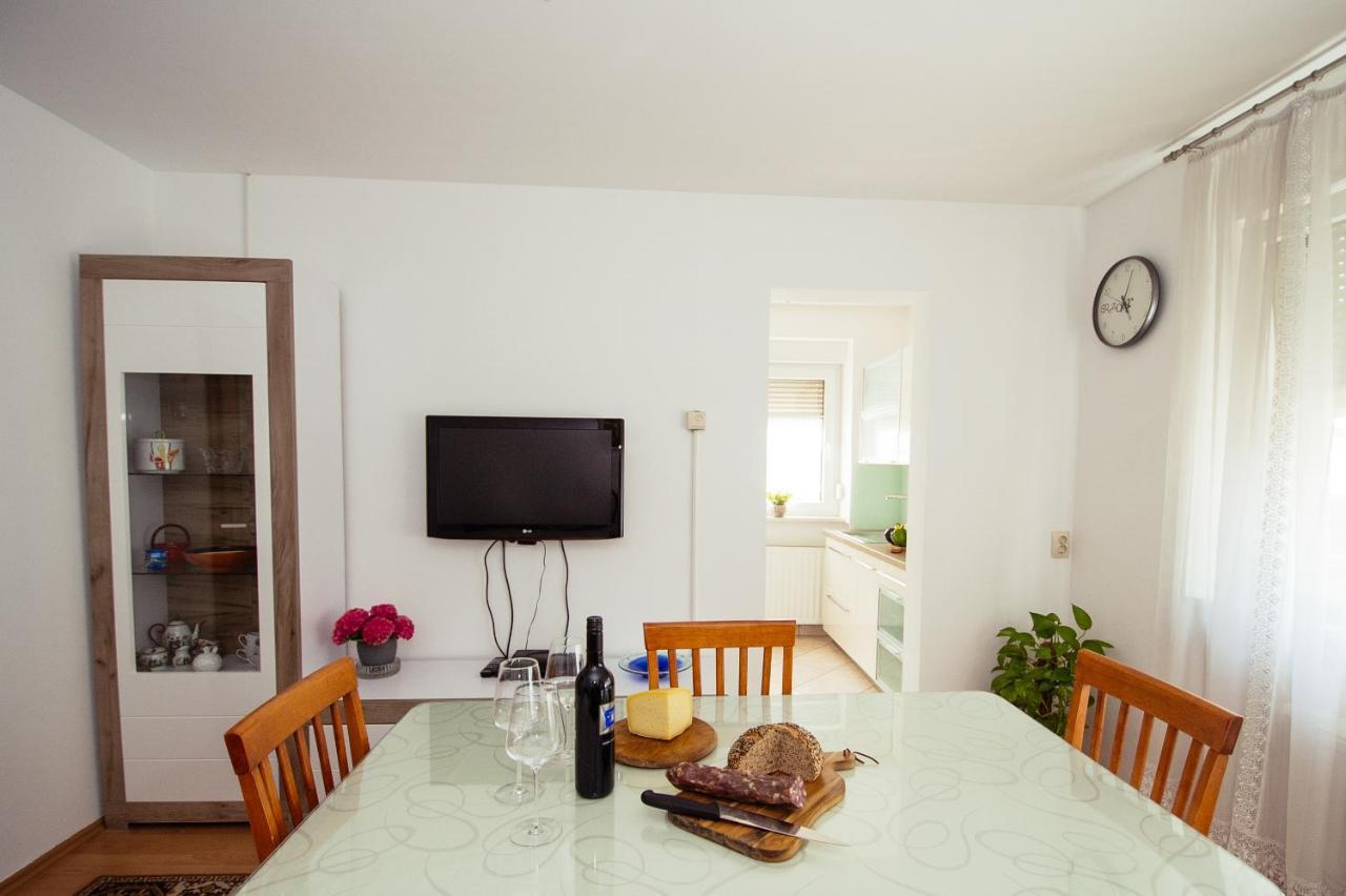 Apartment Sovdat トールミン エクステリア 写真